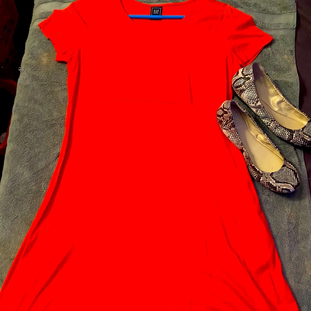 Bright orange gap t shirt dress